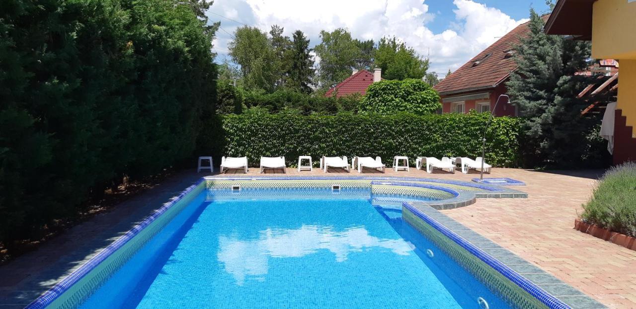 Schieszl Apartments Zamardi 2 מראה חיצוני תמונה